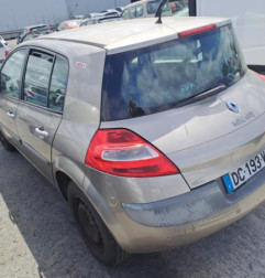 Compresseur clim RENAULT MEGANE 2 Photo n°7