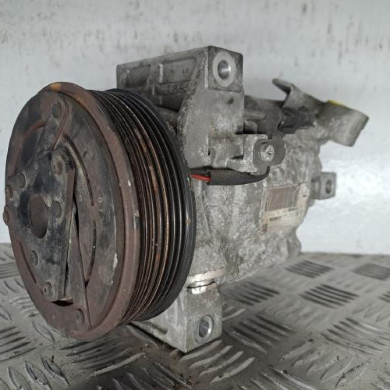 Compresseur clim DACIA SANDERO 2