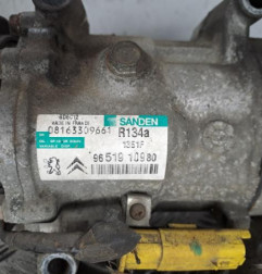 Compresseur clim PEUGEOT 308 1 Photo n°3