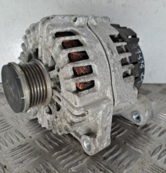 Alternateur BMW X1 E84 Photo n°1