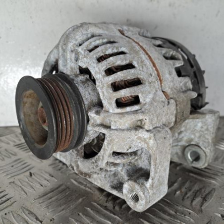 Alternateur RENAULT TWINGO 2 Photo n°1