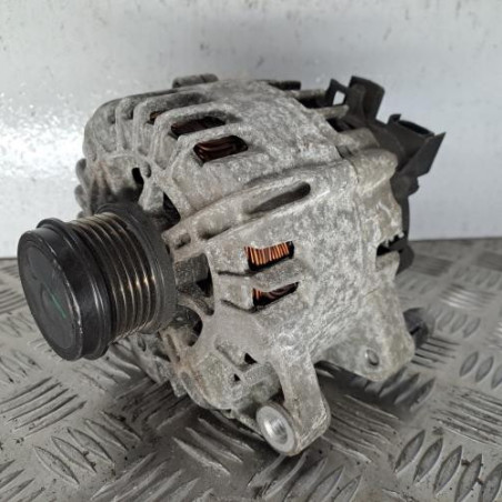 Alternateur FORD C-MAX 2 Photo n°1