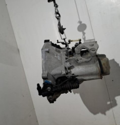 Boite de vitesses PEUGEOT 208 1 Photo n°1