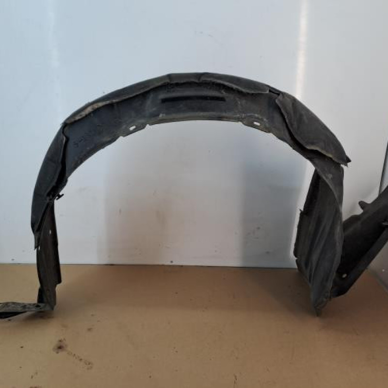 Pare boue avant droit TOYOTA PRIUS 2