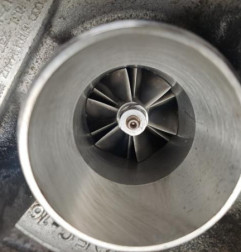 Turbo VOLKSWAGEN CADDY 3 Photo n°5