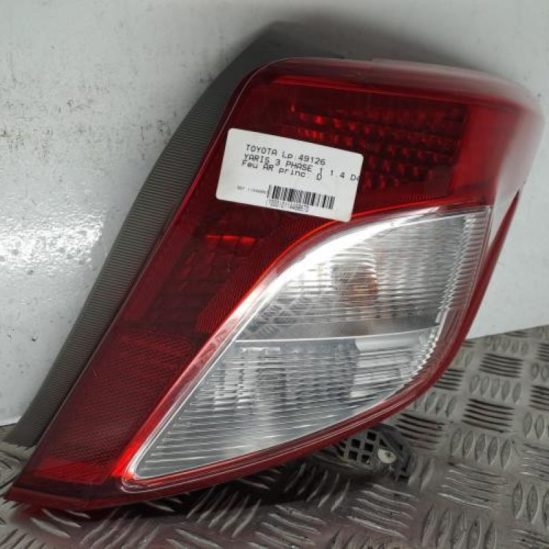Feu arriere principal droit (feux) TOYOTA YARIS 3