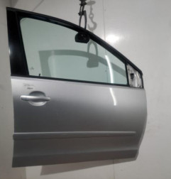 Porte avant droit VOLKSWAGEN POLO 4 Photo n°1