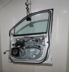 Porte avant droit VOLKSWAGEN POLO 4 Photo n°3