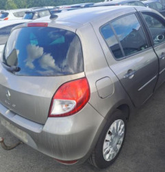 Feu arriere principal droit (feux) RENAULT CLIO 3 Photo n°8