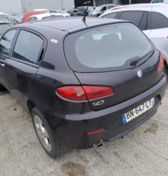 Pare choc arriere ALFA ROMEO 147 Photo n°7