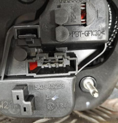 Feu arriere secondaire gauche (feux) VOLKSWAGEN GOLF 6 Photo n°3