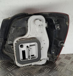 Feu arriere principal gauche (feux) VOLKSWAGEN POLO 5 Photo n°3