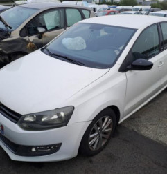 Platine feu arriere droit VOLKSWAGEN POLO 5 Photo n°5