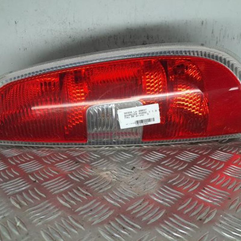 Feu arriere principal droit (feux) SKODA ROOMSTER