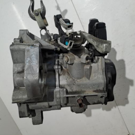 Boite de vitesses VOLKSWAGEN FOX Photo n°1
