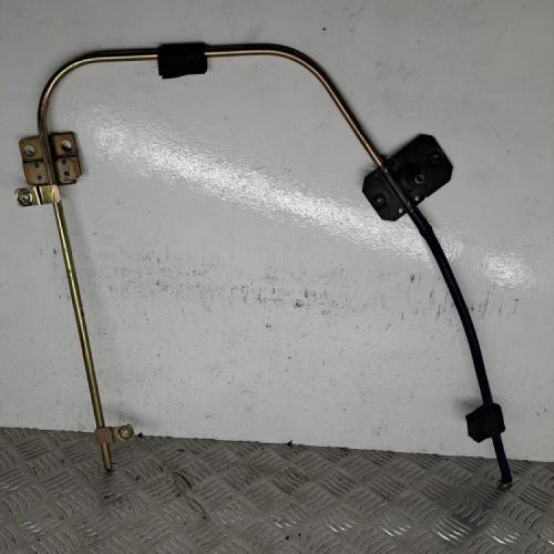 Leve vitre mecanique avant gauche SEAT MARBELLA