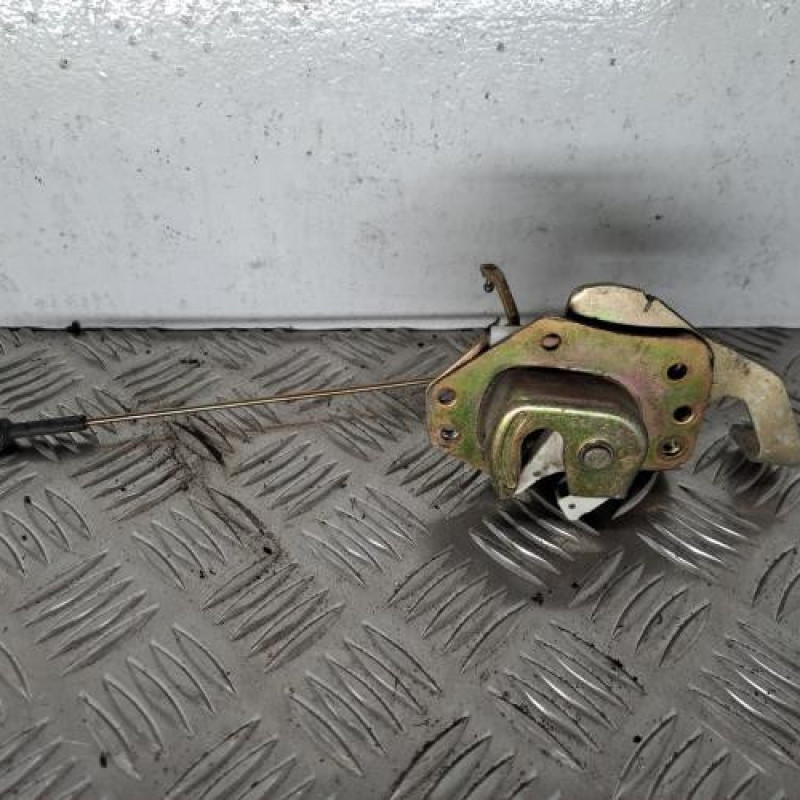 Serrure avant gauche SEAT MARBELLA