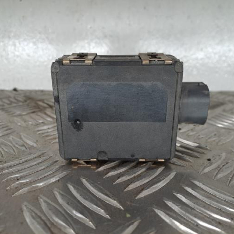 Radar anti-collision  MERCEDES CLASSE B 247