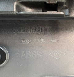 Becquet RENAULT CLIO 4 Photo n°4