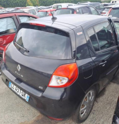 Feu arriere principal droit (feux) RENAULT CLIO 3 Photo n°8