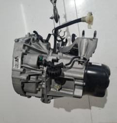 Boite de vitesses DACIA SANDERO 2 Photo n°1