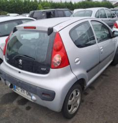 Compteur PEUGEOT 107 Photo n°7