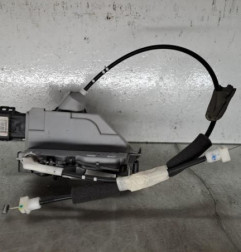 Serrure arriere gauche PEUGEOT 3008 1