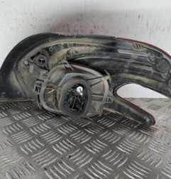 Feu arriere principal gauche (feux) PEUGEOT 208 1 Photo n°3