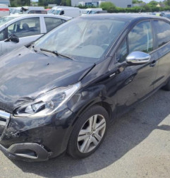 Feu arriere principal gauche (feux) PEUGEOT 208 1 Photo n°5