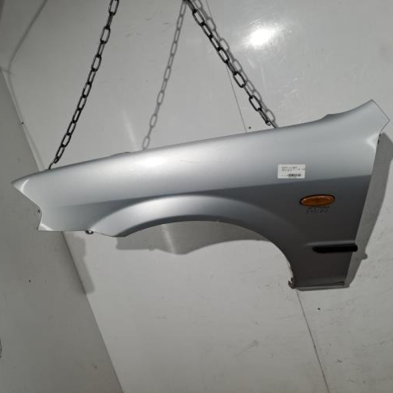 Aile avant gauche MAZDA 323 6