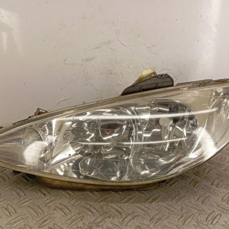 Optique avant principal gauche (feux)(phare) PEUGEOT 206