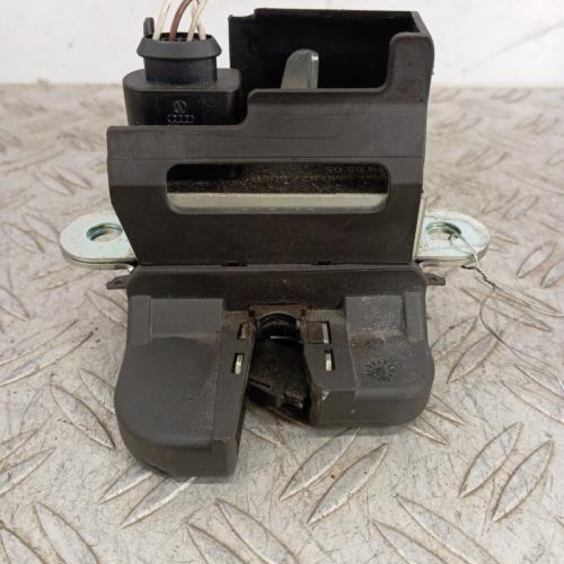 Serrure de hayon VOLKSWAGEN GOLF PLUS