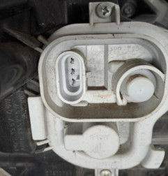 Feu arriere principal droit (feux) ALFA ROMEO GIULIETTA 2 Photo n°4