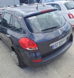 Aile avant gauche RENAULT CLIO 3 Photo n°7