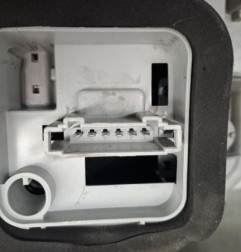 Feu arriere principal gauche (feux) VOLKSWAGEN POLO 5 Photo n°3