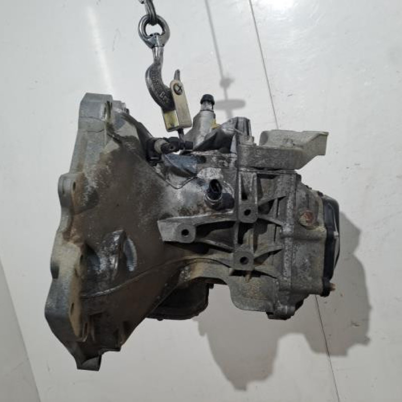 Boite de vitesses OPEL CORSA D
