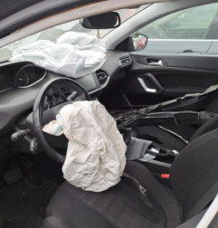 Renfort pare choc avant (traverse) PEUGEOT 308 2 Photo n°8