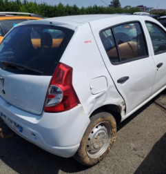 Moteur DACIA SANDERO 1 Photo n°8
