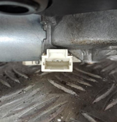 Moteur essuie glace arriere CITROEN C3 1 Photo n°3