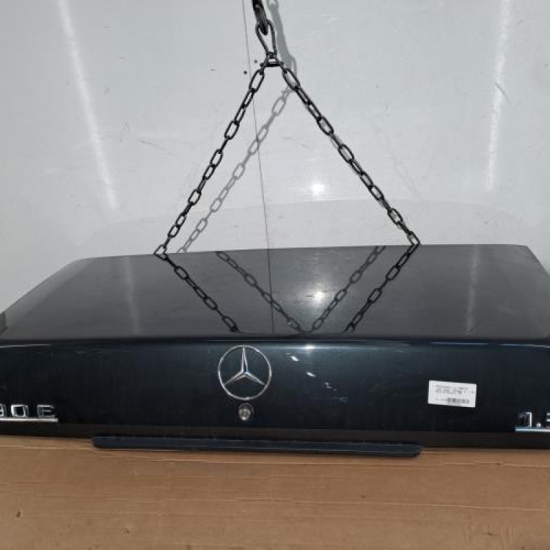 Malle/Hayon arriere MERCEDES 190 W201