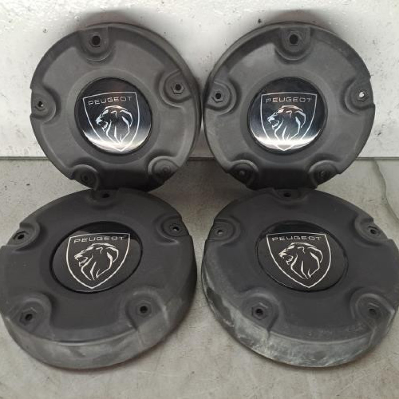 Enjoliveur PEUGEOT PARTNER 3