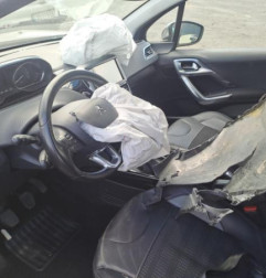 Calculateur moteur PEUGEOT 2008 1 Photo n°9