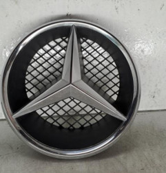 Sigle de calandre MERCEDES CLASSE GLK 204 Photo n°1