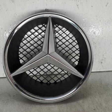 Sigle de calandre MERCEDES CLASSE GLK 204 Photo n°1