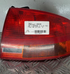 Feu arriere principal droit (feux) AUDI A4 2 Photo n°1