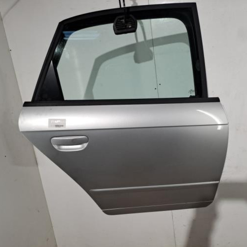 Porte arriere droit AUDI A4 2