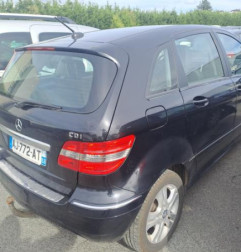 Aile avant gauche MERCEDES CLASSE B 245 Photo n°6