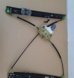 Leve vitre electrique avant droit AUDI Q7 1 Photo n°1