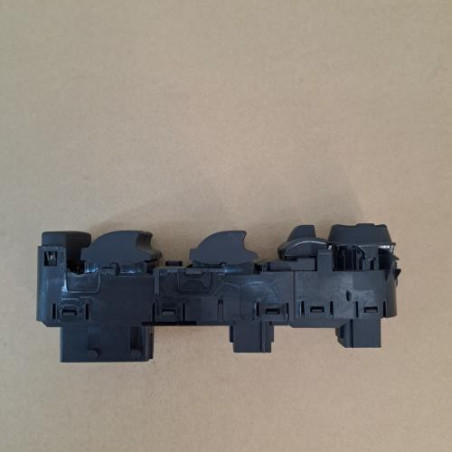 Interrupteur de leve vitre avant gauche PEUGEOT 3008 2