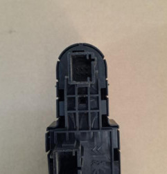 Interrupteur de leve vitre avant gauche PEUGEOT 3008 2 Photo n°4